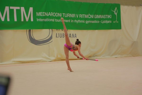  width=
